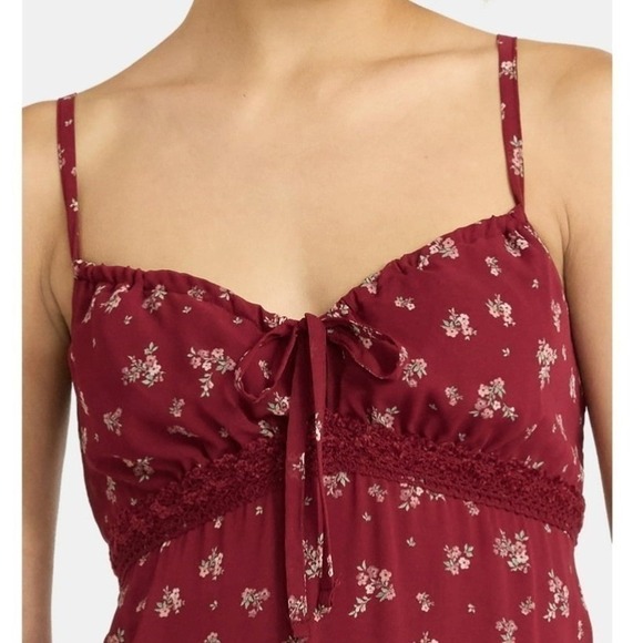 No Boundaries Lace Trim Sweetheart Maxi Dress Juniors Small 4-6 Burgundy Floral - Picture 2 of 9